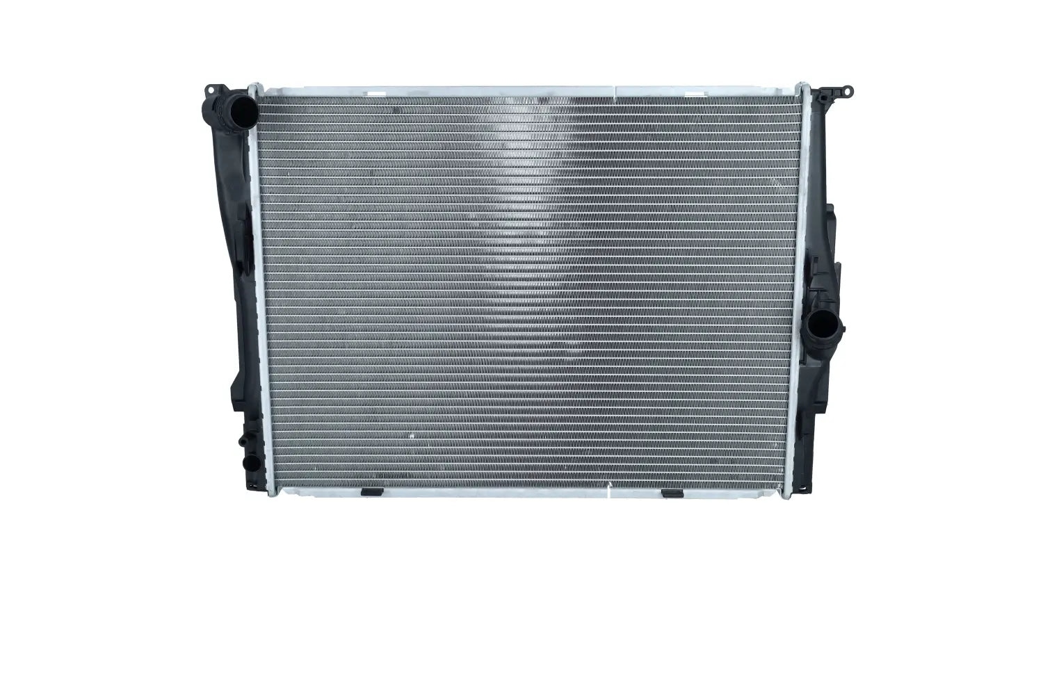 Radiador de motor NRF 53473 — BMW X1 / Z4 / Serie 1 / Serie 3 2004-2016