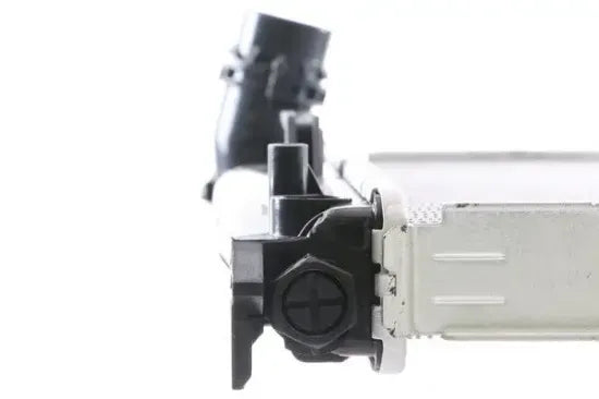 Radiador de motor MAHLE CR 1083 000S — BMW X1 / X3 / Serie 1 / Serie 3 2004-2015