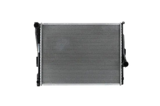 Radiador de motor HELLA 8MK 366 303-191 — BMW Z4 / Serie 1 / Serie 3 1997-2016