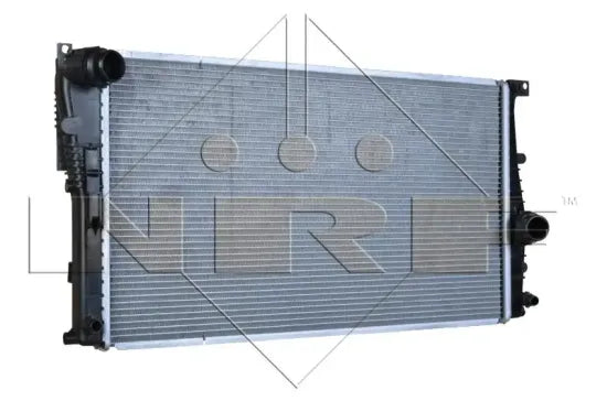 Radiador de motor NRF 58413 — BMW Serie 1 / Serie 2 / Serie 3 / Serie 4 2011-2021