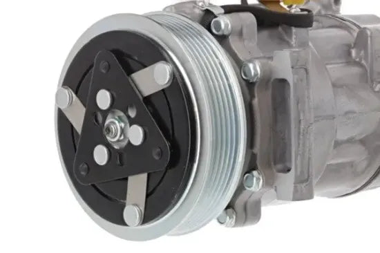 Compresor de A/C VALEO 813206 — MINI 2006-2016