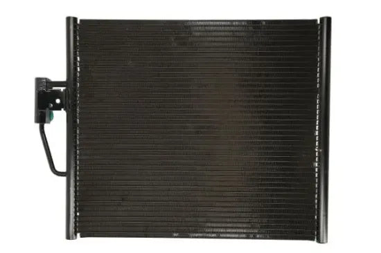 Radiador de A/C THERMOTEC KTT110258 — BMW Serie 5 1995-2003