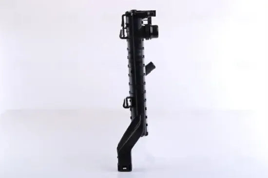 Radiador de motor NISSENS 60861 — BMW / MINI X1 / X2 / Serie 2 2013-2024