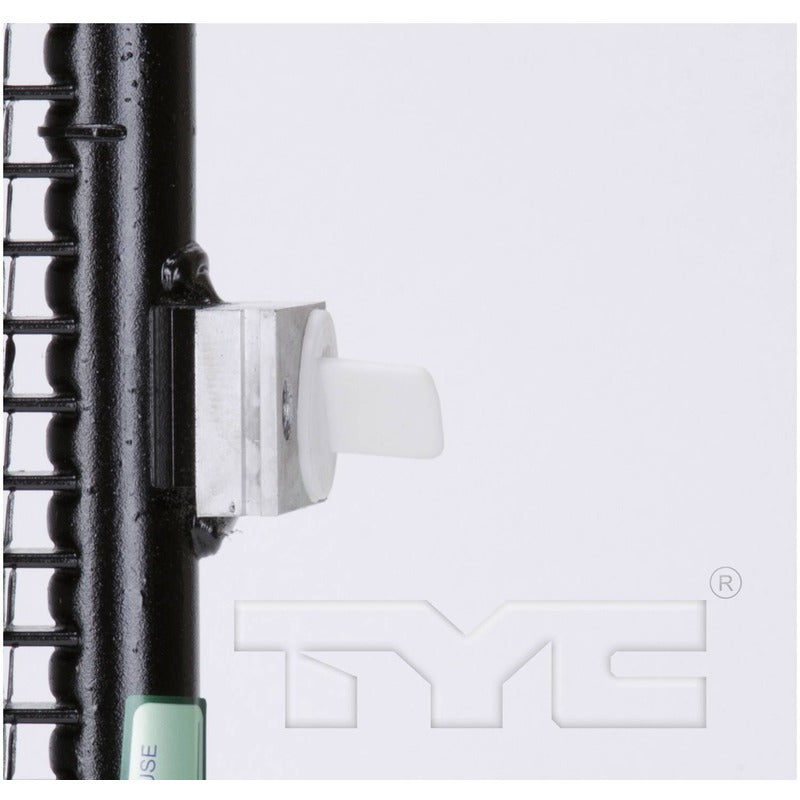 Condensador A/C Ford Expedition 5.4L V8 Triton 2007-2017 imagen 4