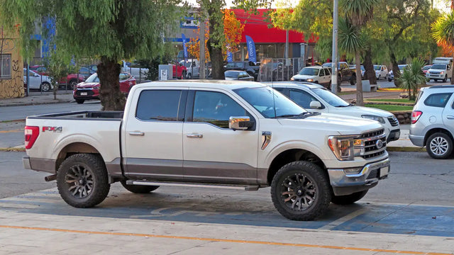 Ford F-150 retoma el liderazgo full-size en Chile con 45,2% del segmento